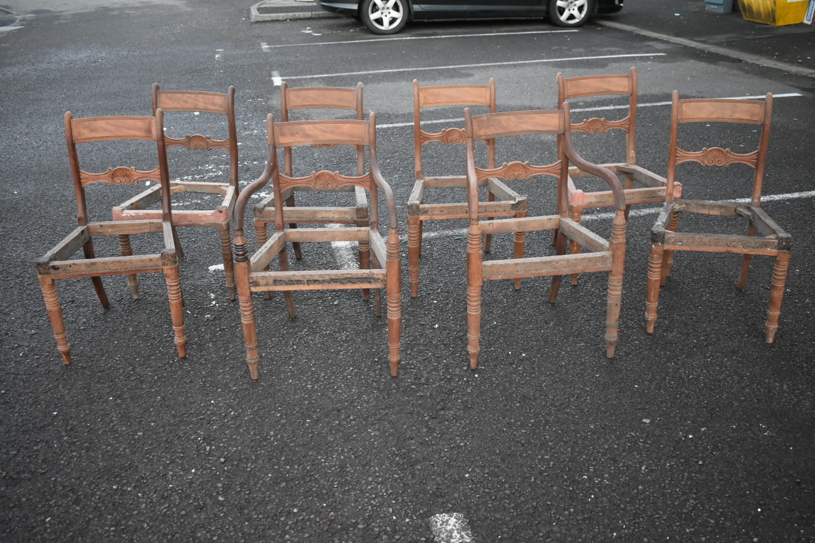 a set of 8 regency mahogany dining chairs