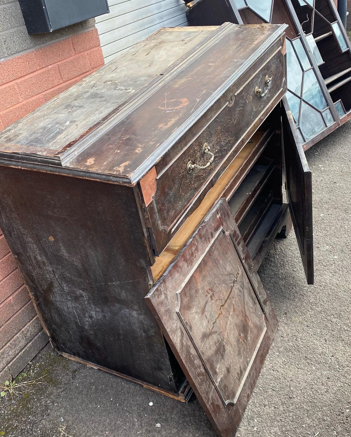 the recent restoration of a fine mid 18th century chippendale secretaire bookcase